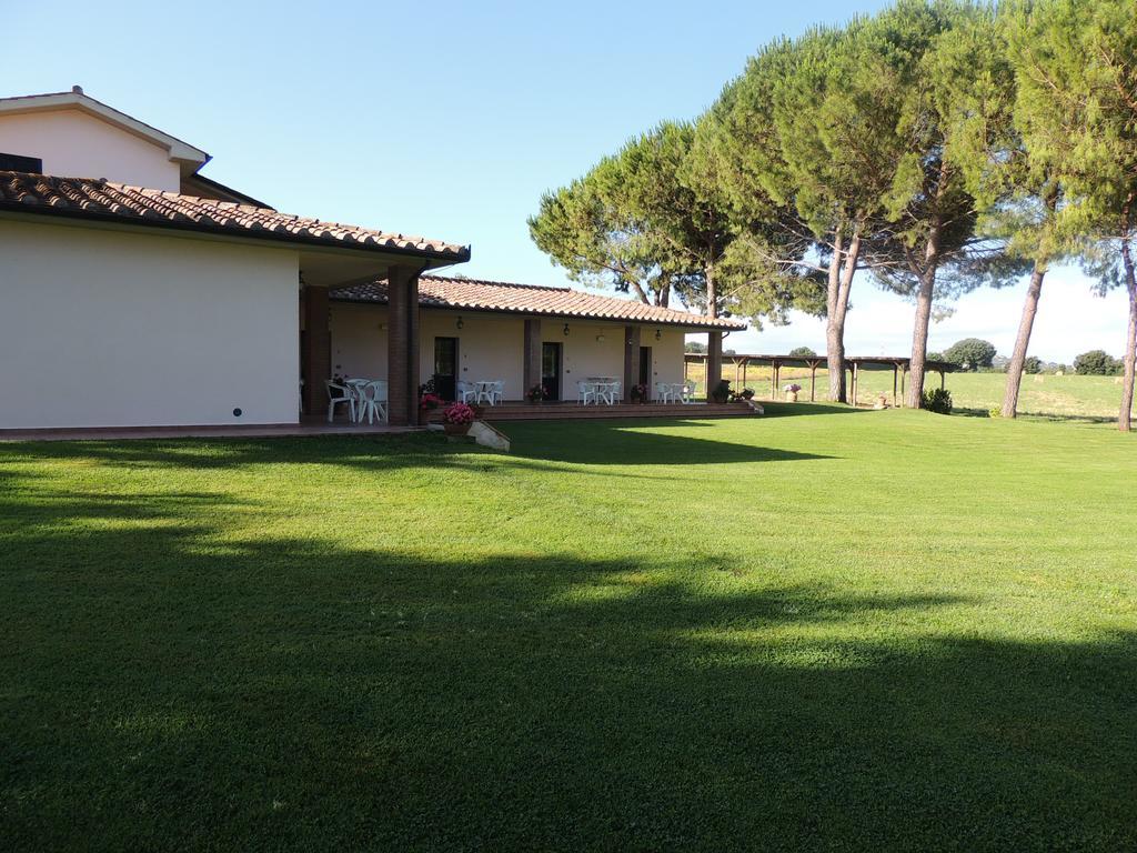 Agriturismo Valle Martina Saturnia Luaran gambar
